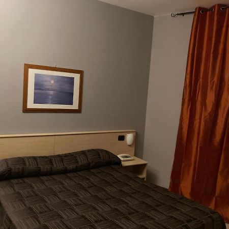 Hotel Ginepro 쿠알리아노 외부 사진