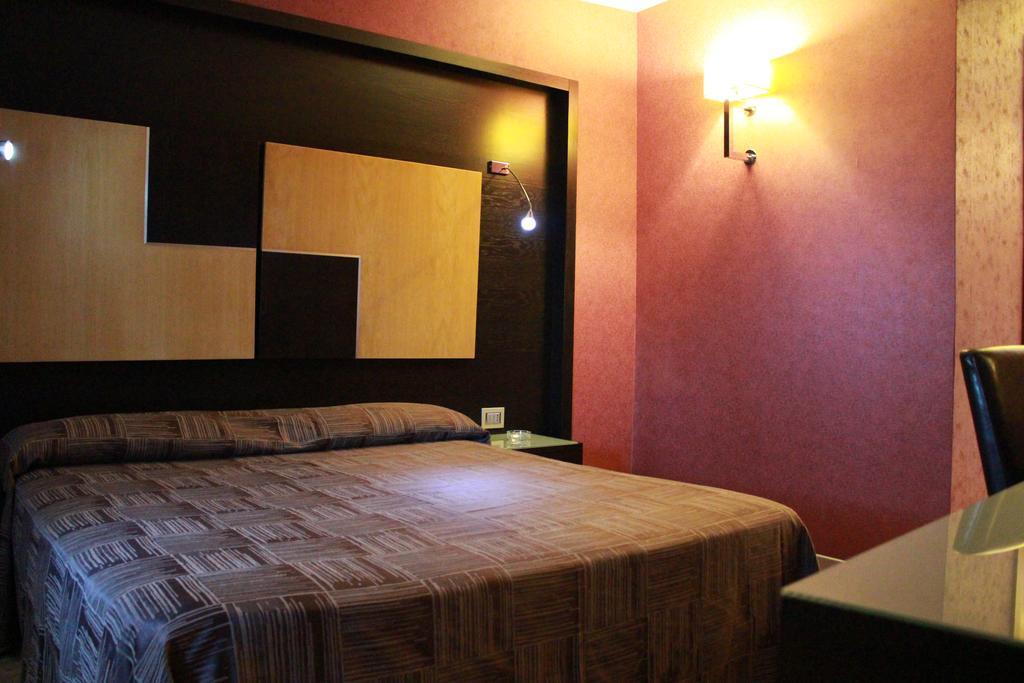 Hotel Ginepro 쿠알리아노 객실 사진